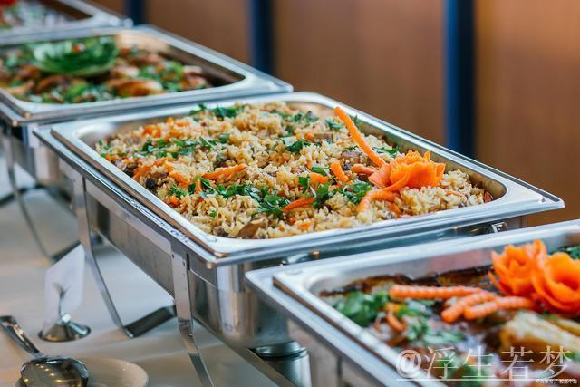 曼联股东为降成本提议主场餐饮外包