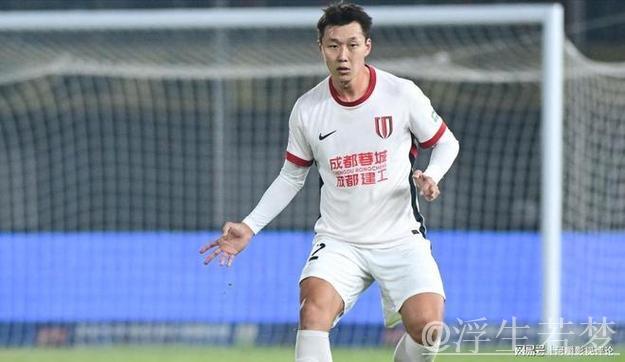 费利佩梅开二度李扬送点 蓉城2-2平神户