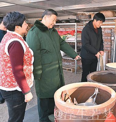 春节前夕习近平赴辽宁慰问基层干部群众
